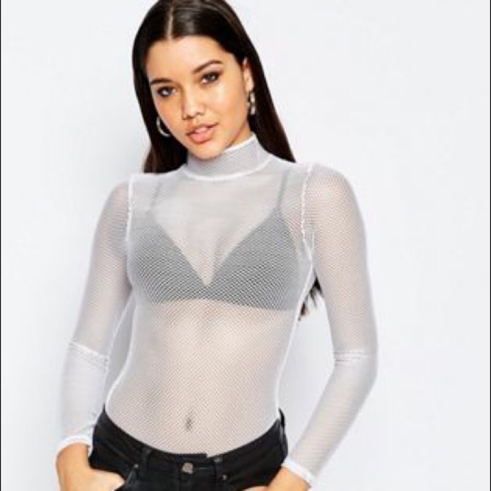 NWT Fishnet body suit top  SZ L